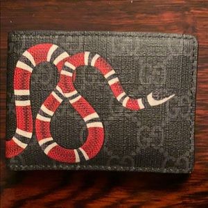 Gucci wallet